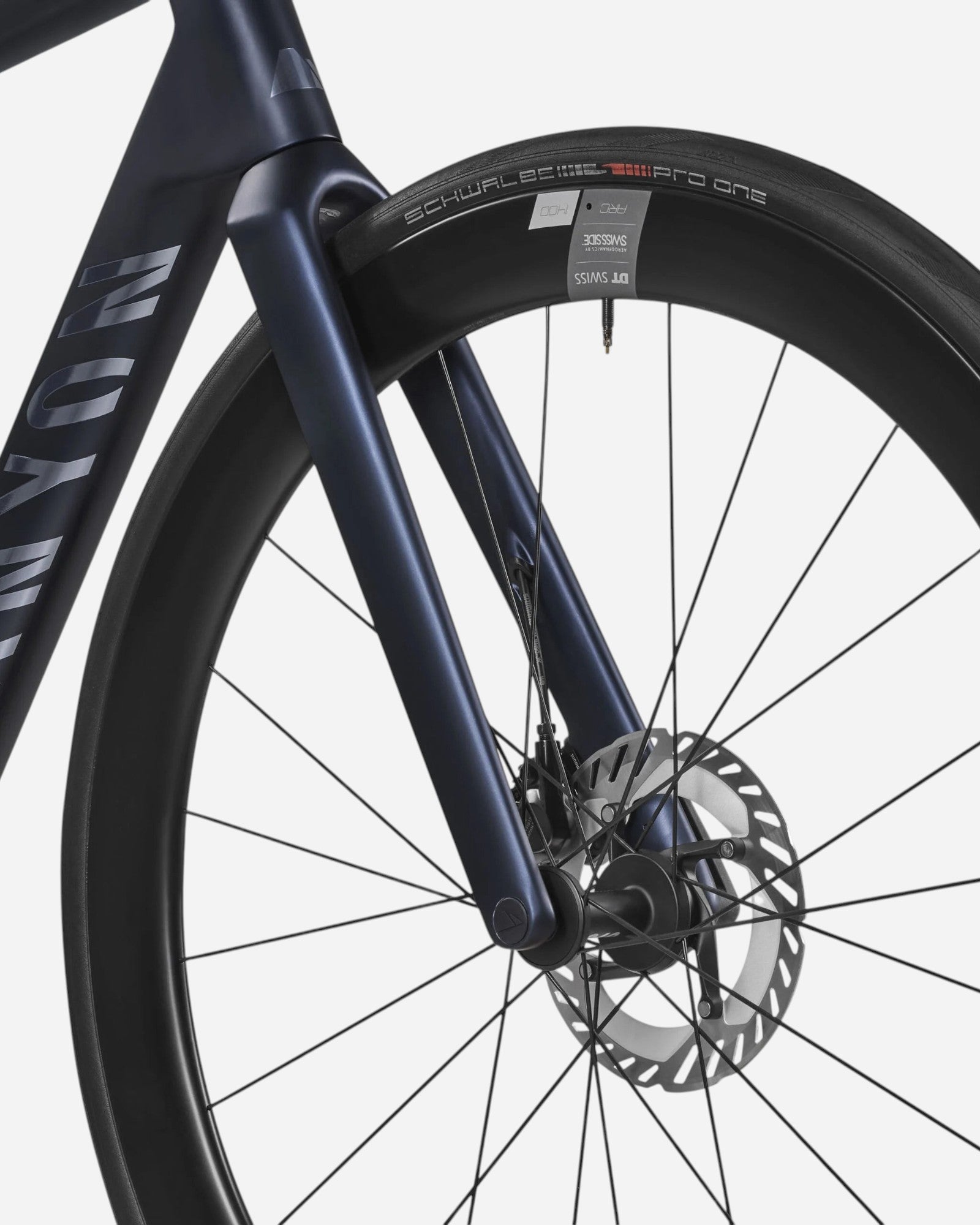 Ex-Demo Ultimate CF SLX 8 Ultegra Di2 Size M