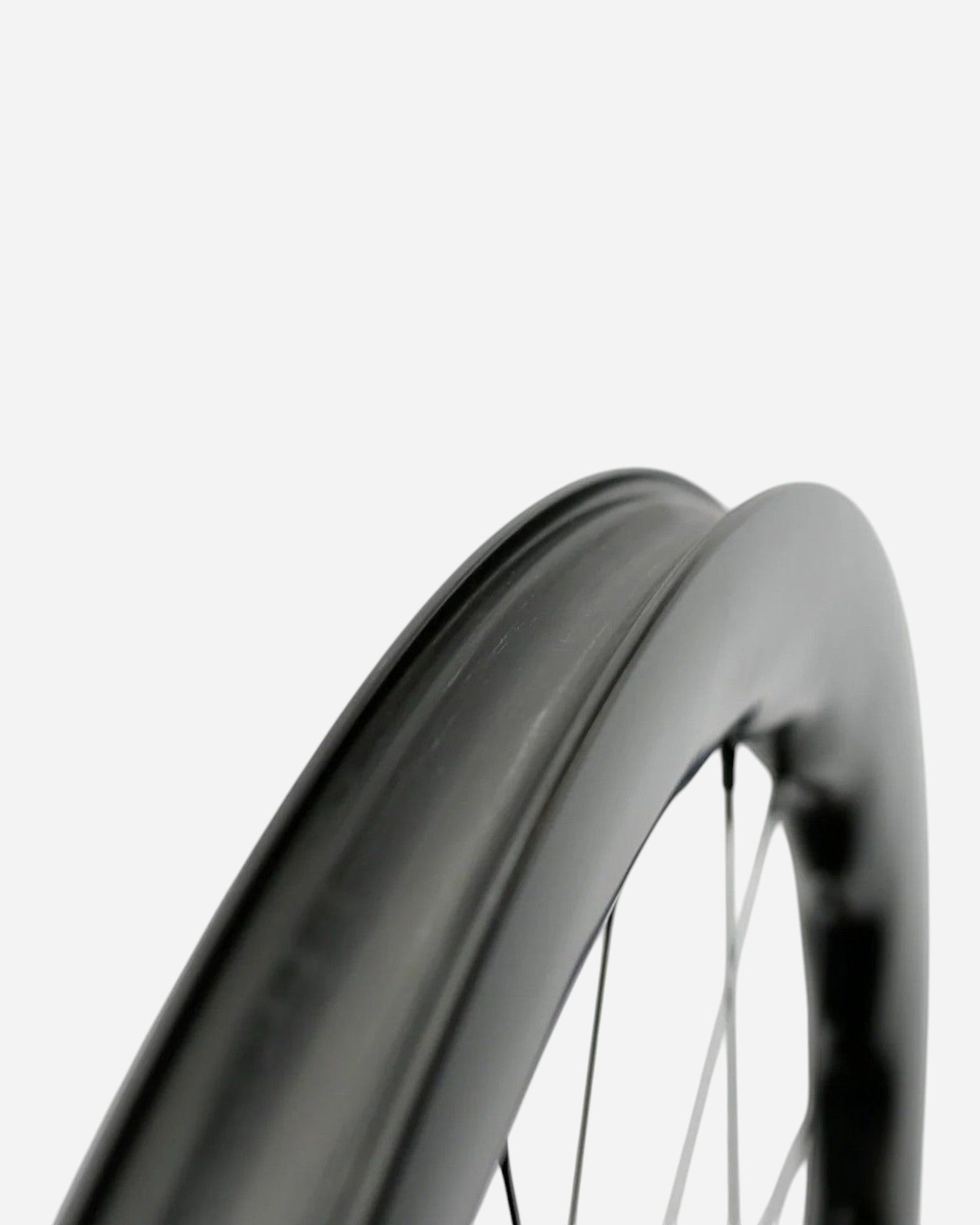 Moloko Cycling Ltd. ARO 5 Disc Brake Wheelset, 50/45mm carbon rim, tubeless ready, for road and gravel.