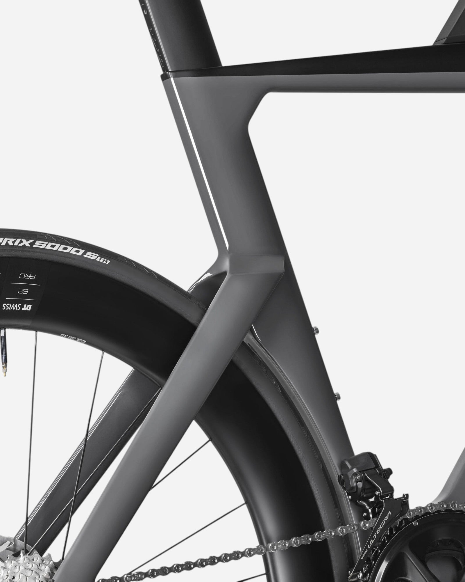 Ex-Demo Speedmax CF 8 Ultegra Di2 62/62 Size S