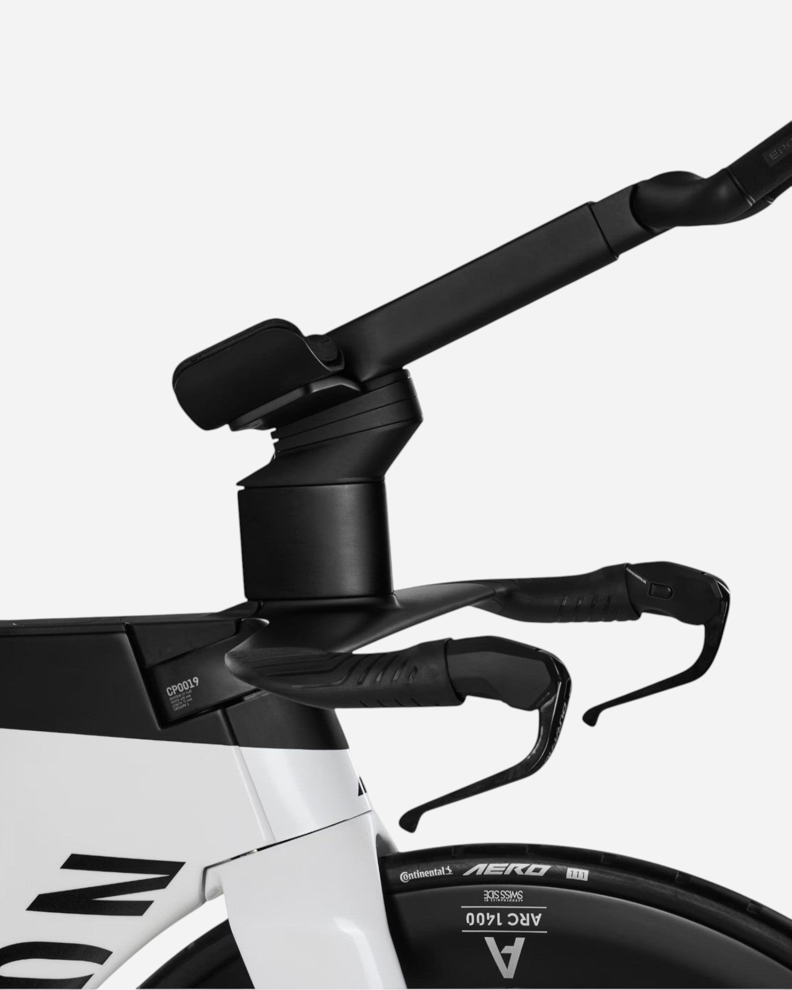 Moloko Cycling Ltd. Speedmax CF SLX triathlon bike handlebars and front frame in black and white.