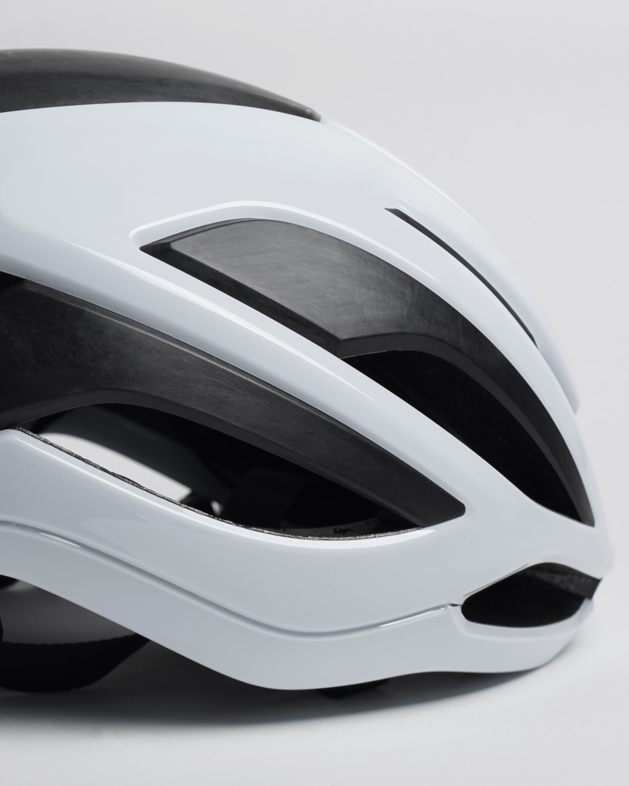 Elemento Road Helmet - White